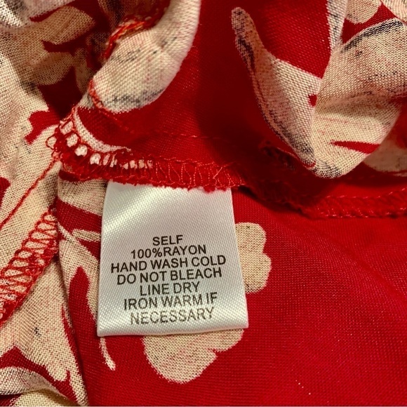 Cotton Candy Tunic Top Large Red Taupe Floral 100% Rayon Keyhole Flowy Boho - Picture 12 of 16